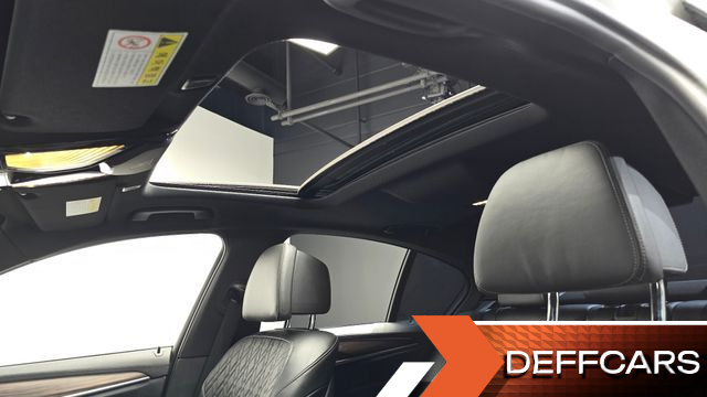 BMW 5-SERIES 530i M Sport Package Plus купить на сайте DeffCars