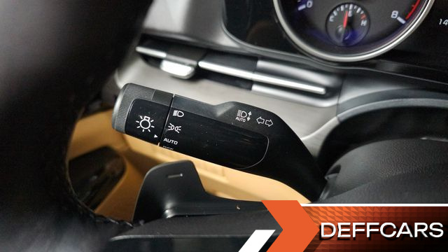 Kia CARNIVAL Gasoline 9-Seater Noblesse купить на сайте DeffCars