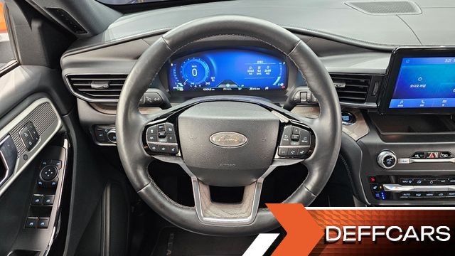 Ford EXPLORER 3.0 Platinum 4WD купить на сайте DeffCars