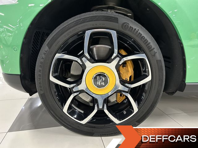 Rolls-Royce CULLINAN 6.7 V12 Black Badge купить на сайте DeffCars