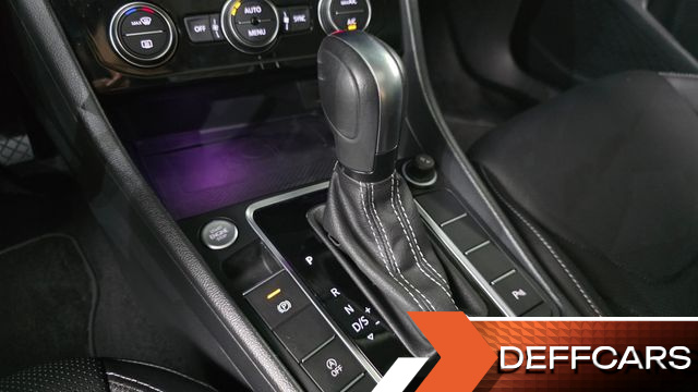 Volkswagen JETTA 1.4 TSI Prestige купить на сайте DeffCars
