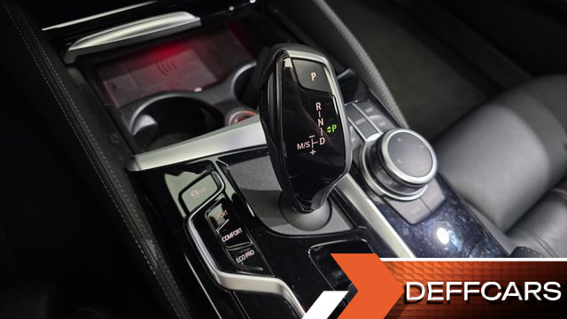 BMW 5-SERIES 520i Luxury купить на сайте DeffCars