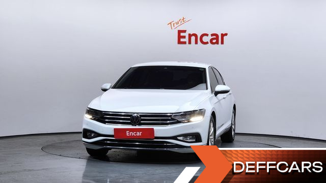 Volkswagen PASSAT 2.0 TDI Premium купить на сайте DeffCars