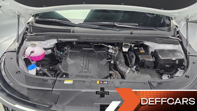 Kia CARNIVAL Gasoline 9-Seater Noblesse купить на сайте DeffCars