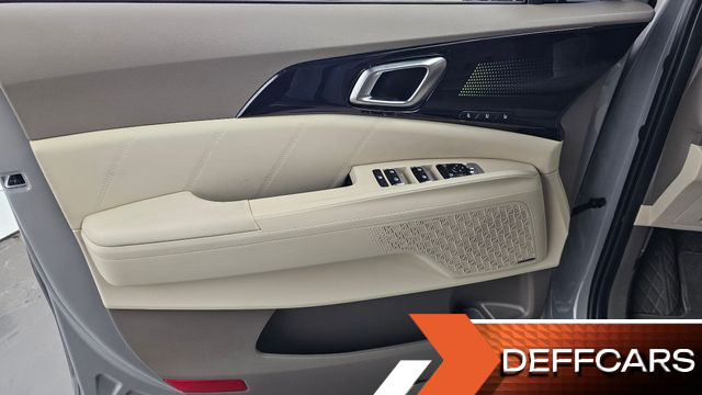 Kia CARNIVAL 9-Seater Gravity купить на сайте DeffCars