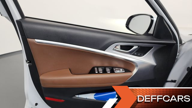 Genesis G70 2.0T Elite купить на сайте DeffCars