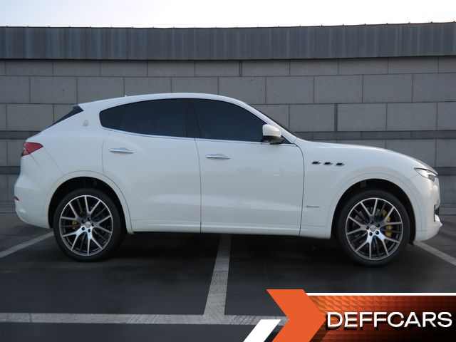 Maserati LEVANTE 3.0 S AWD GranLusso купить на сайте DeffCars