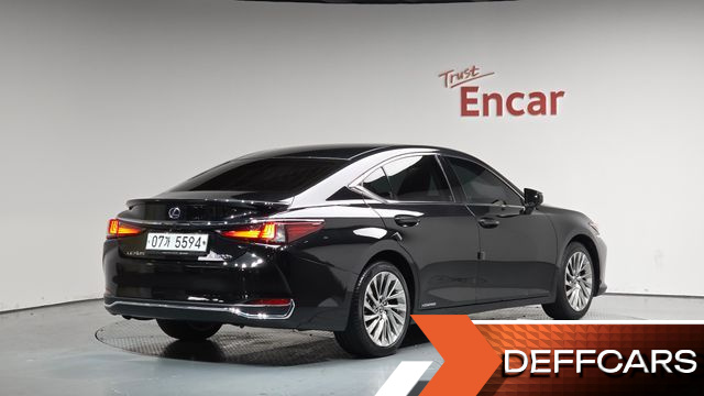 Lexus ES Luxury купить на сайте DeffCars