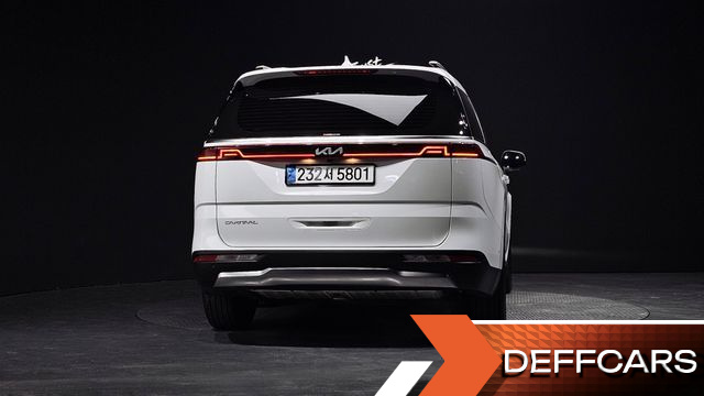 Kia CARNIVAL Gasoline 7-Seater Signature купить на сайте DeffCars