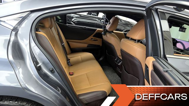 Lexus ES Executive купить на сайте DeffCars