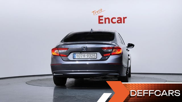 Honda ACCORD 2.0 Hybrid Touring купить на сайте DeffCars