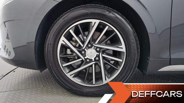 Hyundai GRANDEUR 3.0 LPi Premium купить на сайте DeffCars