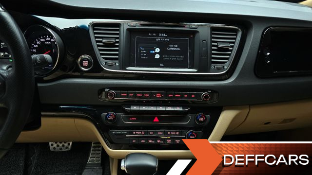 Kia CARNIVAL Gasoline 7-seater Hi-Limousine President купить на сайте DeffCars