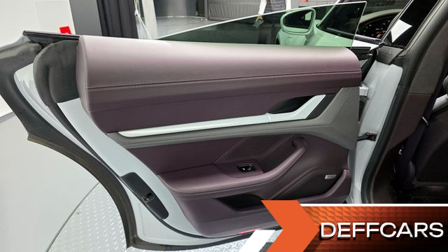 Porsche TAYCAN 4S купить на сайте DeffCars