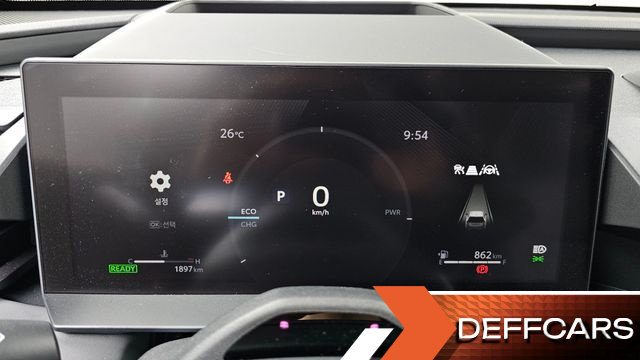 Toyota RAV4 2.5 HEV 4WD LIMITED купить на сайте DeffCars