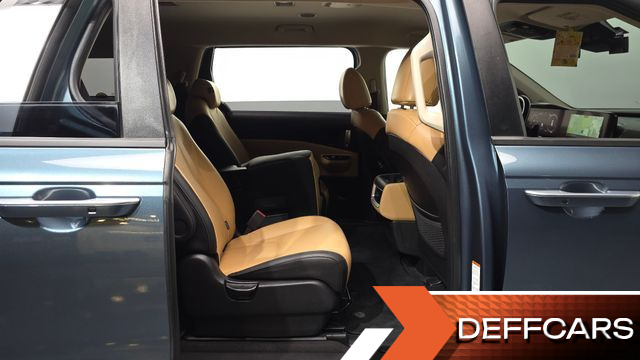 Kia CARNIVAL Diesel 11-Seater Prestige купить на сайте DeffCars