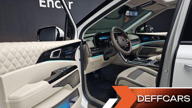 Kia CARNIVAL Gasoline 7-Seater Signature купить на сайте DeffCars
