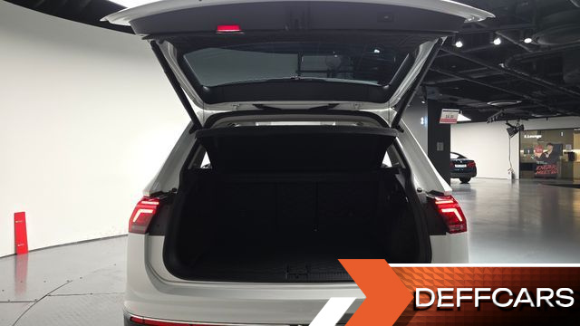 Volkswagen TIGUAN 2.0 TDI Prestige купить на сайте DeffCars