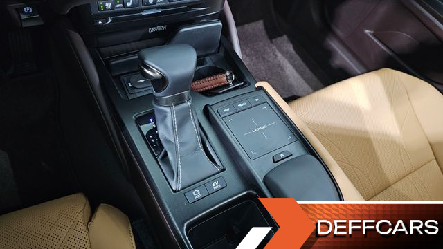 Lexus ES Executive купить на сайте DeffCars