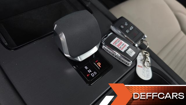 Land Rover DISCOVERY SPORT P250 S купить на сайте DeffCars
