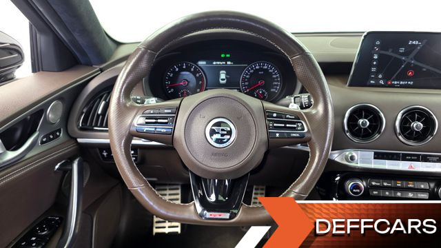 Kia STINGER 3.3 Turbo 2WD GT купить на сайте DeffCars