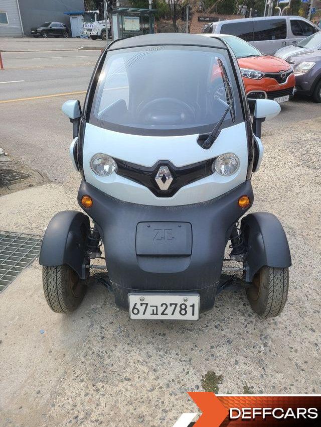 Renault-KoreaSamsung TWIZY Intens(2-seater) купить на сайте DeffCars