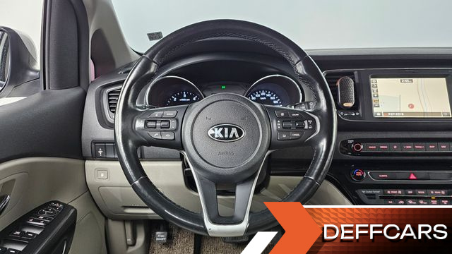 Kia CARNIVAL 9-Seater Luxury купить на сайте DeffCars