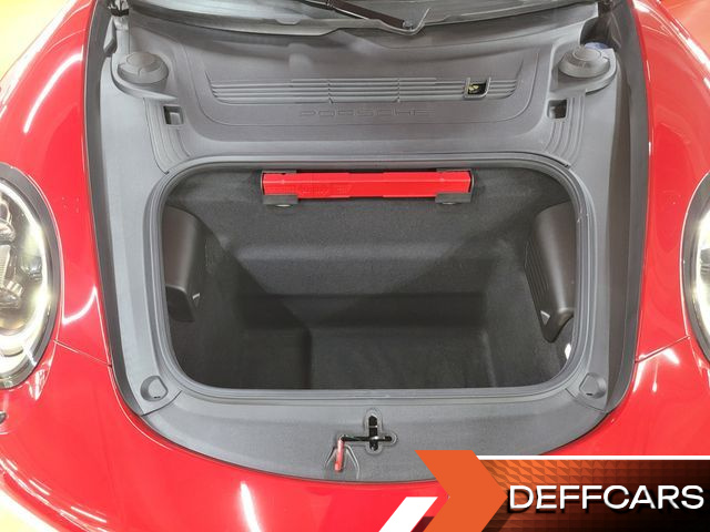 Porsche 911 Carrera 4 GTS 991 купить на сайте DeffCars