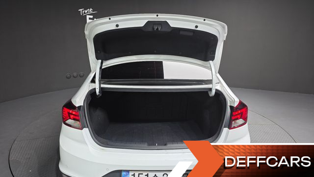 Hyundai AVANTE 1.6 Smart купить на сайте DeffCars