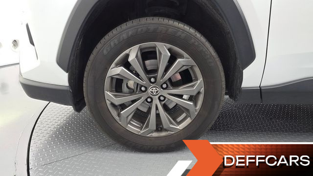 Toyota RAV4 2,5 4WD Hybrid LTD купить на сайте DeffCars