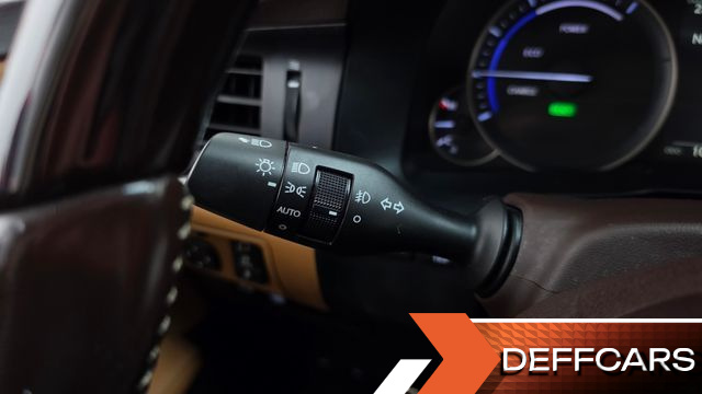 Lexus ES Executive XV60 купить на сайте DeffCars