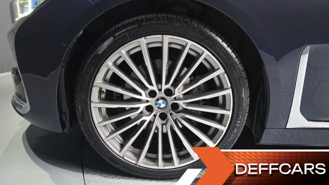 BMW 7-SERIES 730d xDrive Design Pure Excellence купить на сайте DeffCars