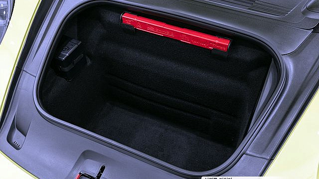 Porsche 911 Carrera 4 GTS Cabriolet купить на сайте DeffCars