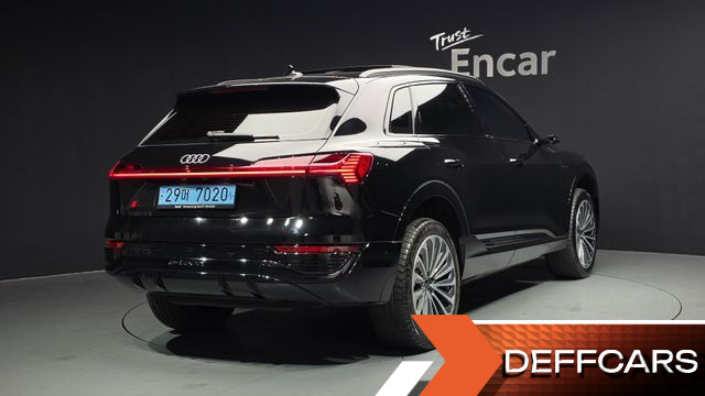 Audi Q8 E-TRON 55 Quattro Premium купить на сайте DeffCars