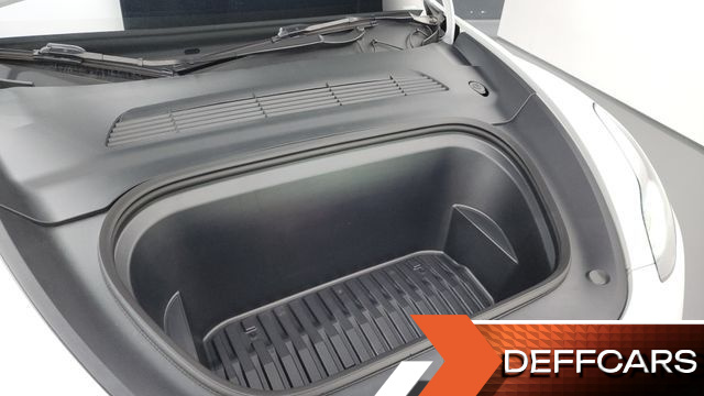 Tesla MODEL Y RWD купить на сайте DeffCars