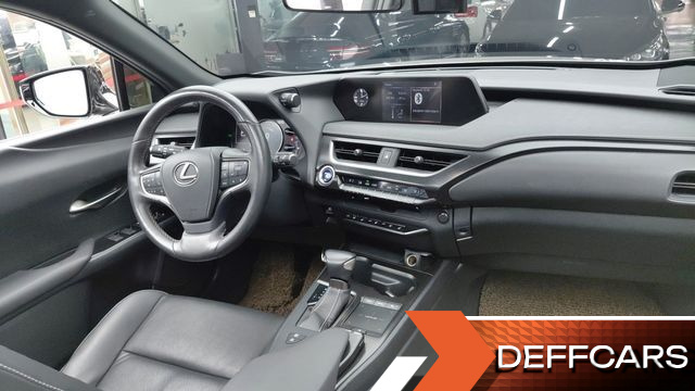 Lexus UX 2.0 2WD купить на сайте DeffCars