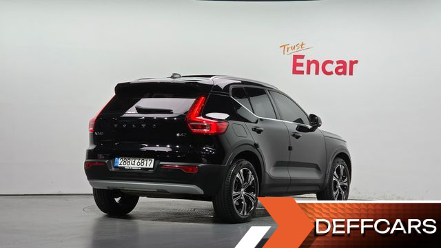 Volvo XC40 B4 Inscription купить на сайте DeffCars