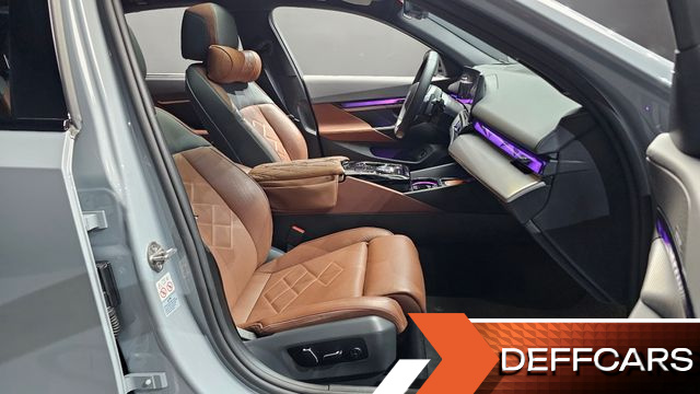 BMW 5-SERIES 530i xDrive M Sport купить на сайте DeffCars