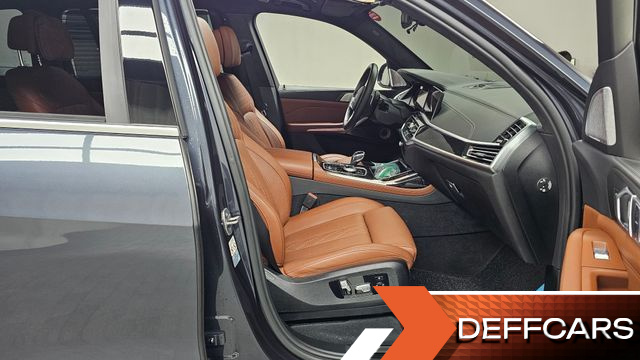 BMW X7 xDrive 40i M Sport 6STR купить на сайте DeffCars