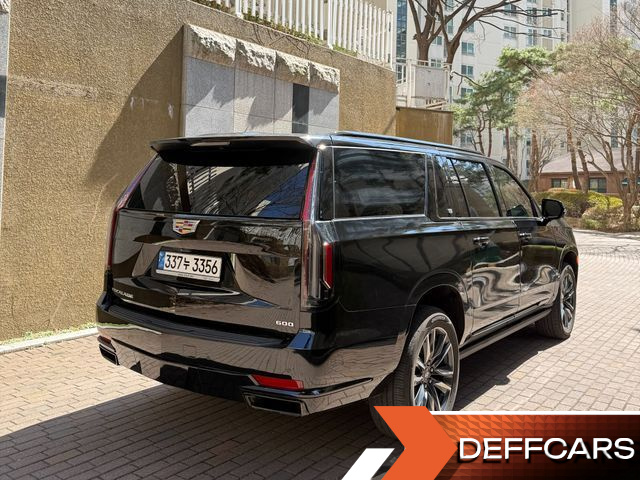 Cadillac ESCALADE 6.2 ESV ESV Sports Platinum купить на сайте DeffCars
