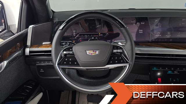 Cadillac ESCALADE 6.2 ESV ESV Sports Platinum купить на сайте DeffCars