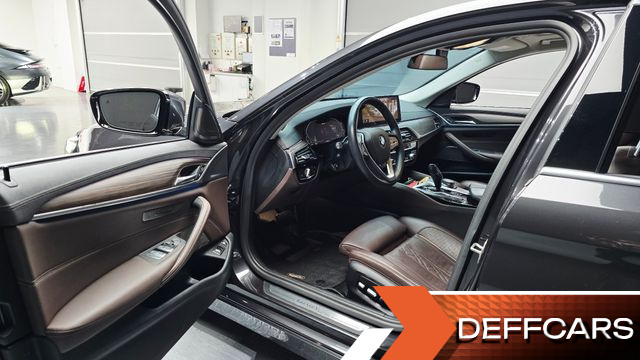 BMW 5-SERIES 530e Luxury купить на сайте DeffCars