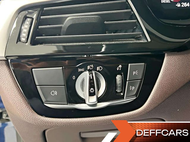 BMW 5-SERIES 523d xDrive Luxury купить на сайте DeffCars