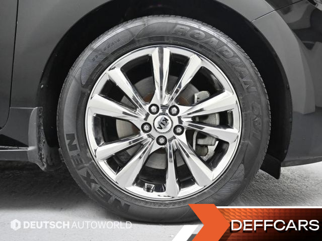 Kia CARNIVAL 9-Seater Noblesse Special купить на сайте DeffCars