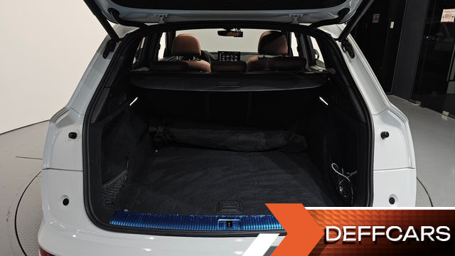 Audi Q5 45 TFSI Quattro Premium купить на сайте DeffCars