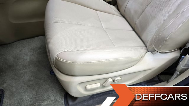 Kia CARNIVAL Gasoline 9-Seater Noblesse Special купить на сайте DeffCars