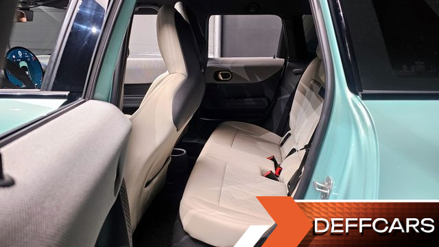 Mini COOPER 5 Door Favoured купить на сайте DeffCars