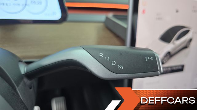 Tesla MODEL Y Long Range AWD купить на сайте DeffCars