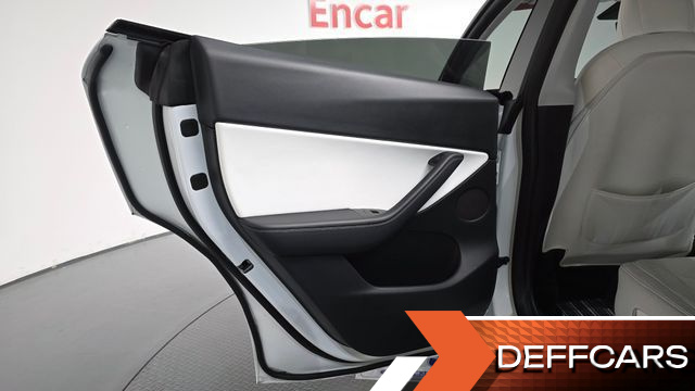 Tesla MODEL Y Long Range AWD купить на сайте DeffCars