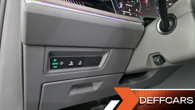 Volkswagen TOUAREG 3.0 TDI Prestige купить на сайте DeffCars